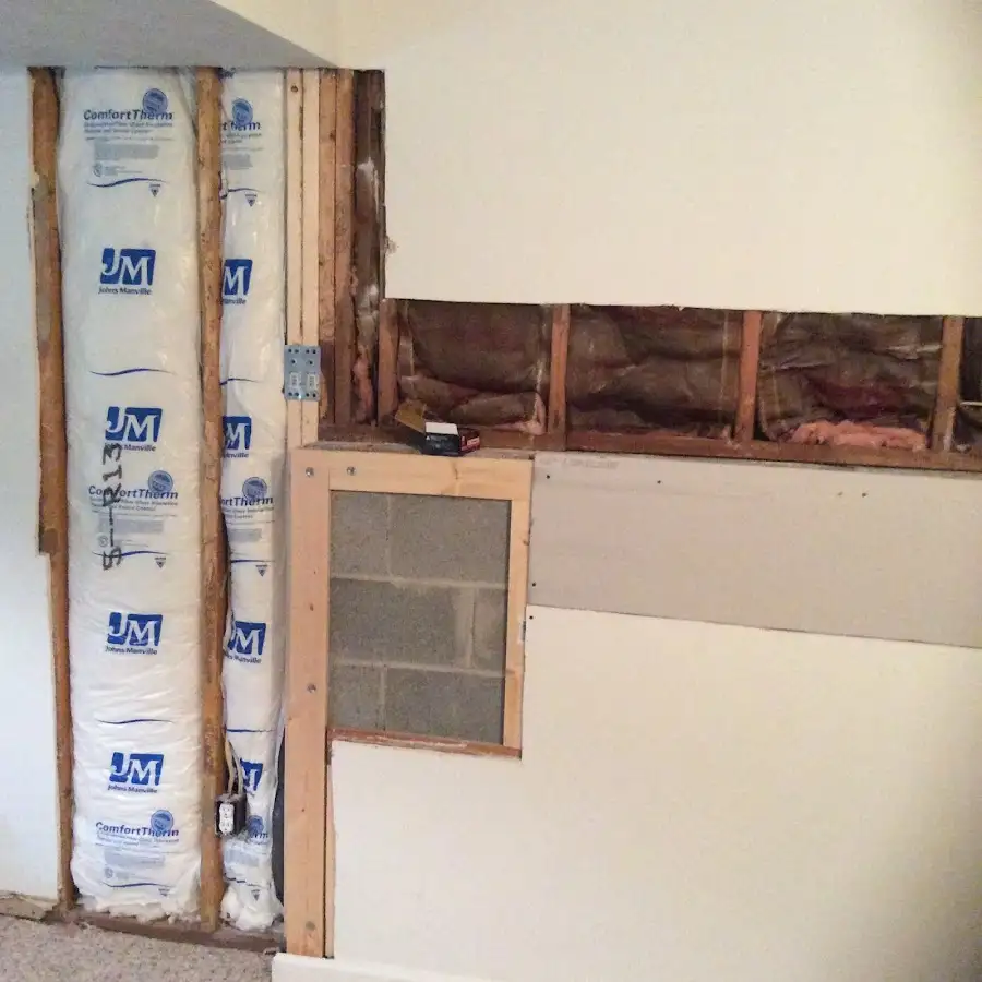 Wall insulation replacement during Structural Drying in Grinnell